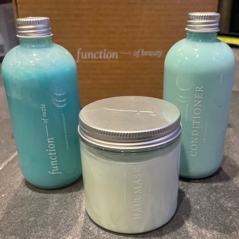 NWT Function of beauty